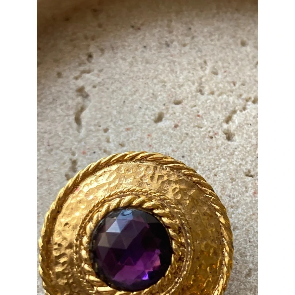 Gold Tone Hammered Earrings Faceted Purple Cabochon Couture Statement Glam